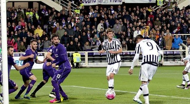 Kontroversi Penalti Laga Fiorentina Kontra Juventus