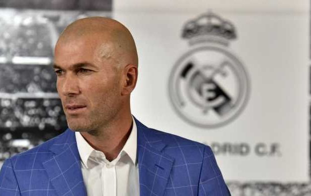 Zidane Tak Jamin Tempat Bale Dan Benzema di Skuat Utama