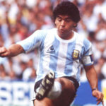 Legenda Argentina Mulai Bandingkan Messi Dengan Maradona
