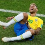 Aksi Diving Neymar Mulai Buat Skuat Brasil Dirugikan