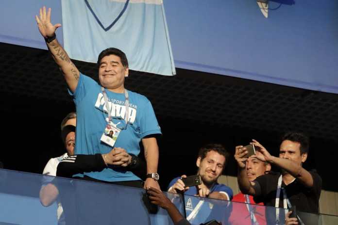 Diego Maradona Berambisi Kembali Latih Argentina Tanpa Digaji