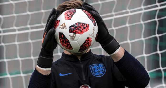Kiper Cadangan Inggris Nafsu Ingin Rasakan Piala Dunia
