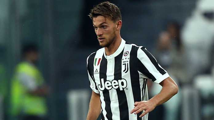 Pemain Belakang Juventus Tepis Kabar Dirinya Bakal Hijrah ke Chelsea