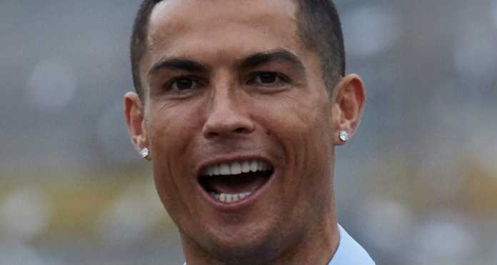 Reaksi Ronaldo Saat Ditanya Siapa yang Bakal Gantikan Dirinya