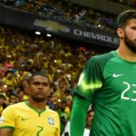 Selangkah Lagi Liverpool Dapatkan Kiper Timnas Brasil