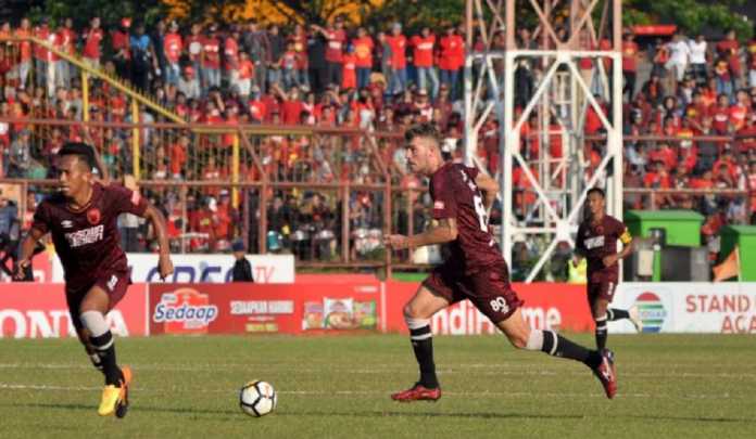 Pelatih PSM Makassar Manfaatkan Waktu Libur Untuk Perbaiki Skuat
