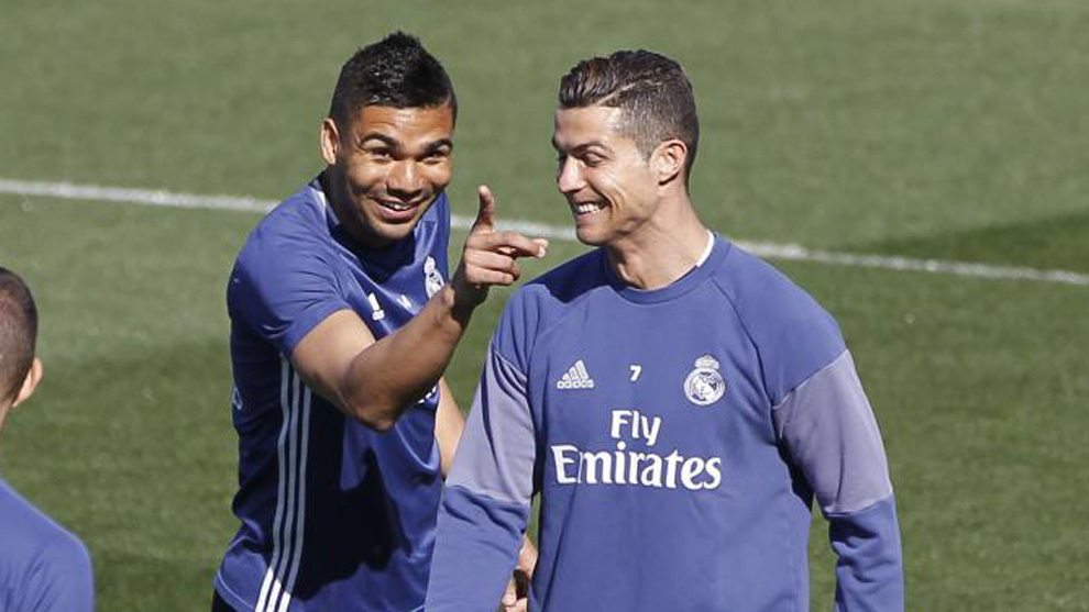 Cristiano Ronaldo Dapat Dukungan Casemiro Jadi Pemain Terbaik