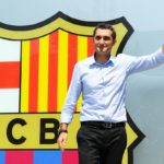 Pelatih Barcelona Merasa Senang Kala Barcelona Lolos Babak Selanjutnya