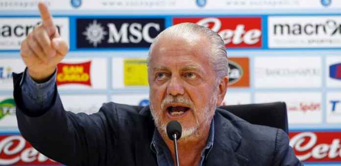 Presiden Napoli Mengeluhkan Kepemilikan Stadion San Paolo