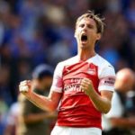 Arsenal Memperpanjang Masa Bakti Monreal