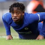 Chelsea Bakal Segera Lepaskan Batshuayi ke Everton