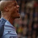 Kompany Diminta Bertahan Lantaran Tendangan Hebatnya