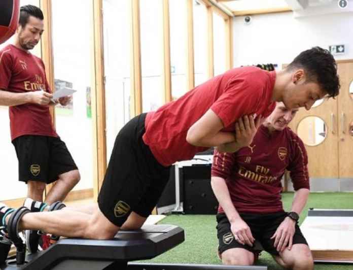 Ozil Jelaskan Soal Nasibnya di Arsenal