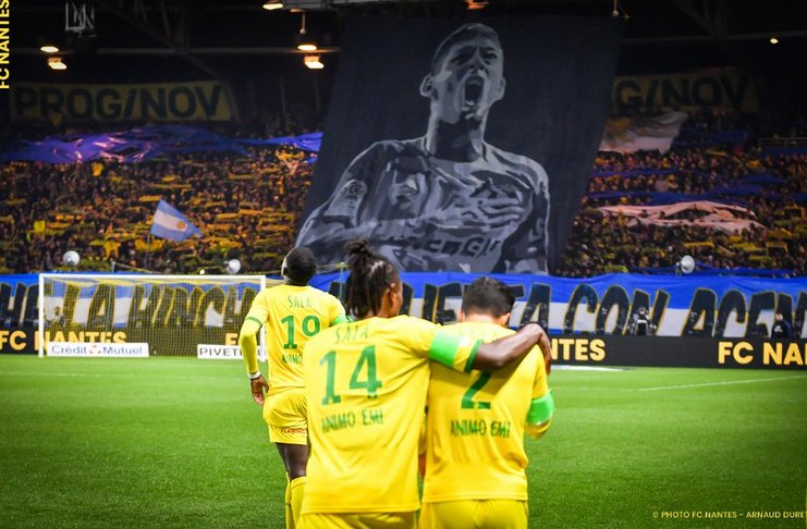 Nantes Menghentikan Pertandingan di Menit Akhir untuk Mengenang Sala