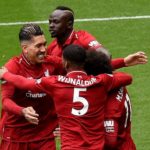 Brace Gol Firmino serta Mane Mengantarkan Liverpool Dekati City
