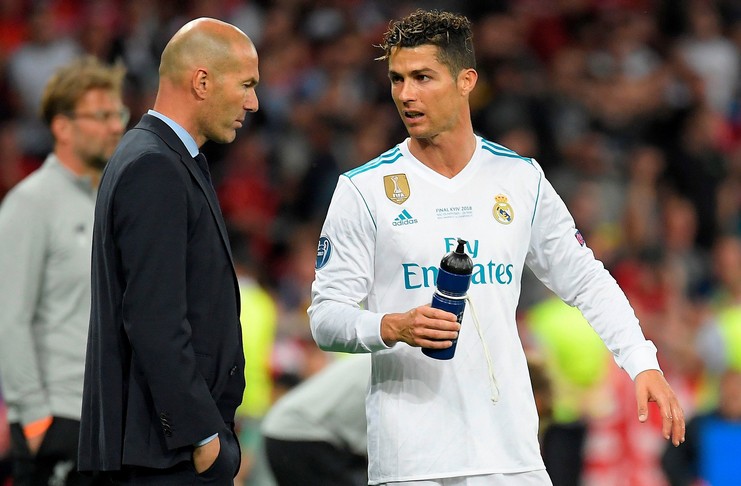 Gullit Menilai Putusan Zidane Hengkang dari Madrid Sangat Tepat